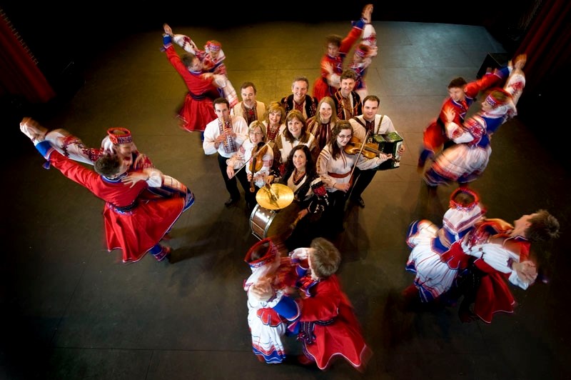 The Viter Ukrainian Dancers bring Fusion: Harmony in Motion