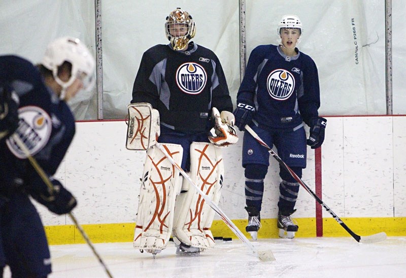 Edmonton Oilers prospect goalie Tyler Bunz takes a breather during the club&#8217;s summer development camp at Millennium Place in Sherwood Park on Wednesday. Bunz
