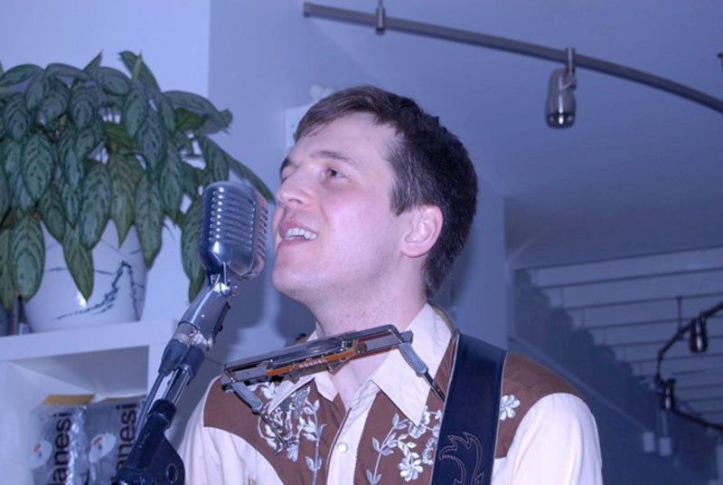 Folk/roots singer Trevor Tchir