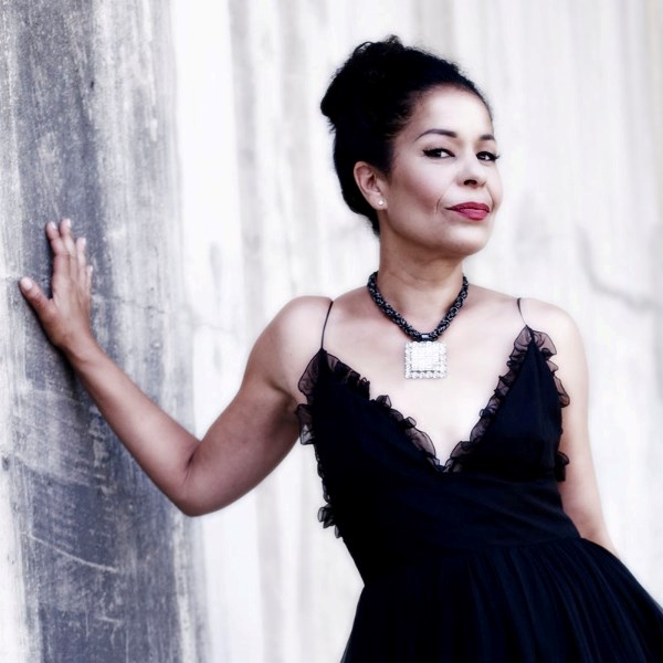 Juno award-winning vocalist Molly Johnson will launch the new Arden season on Saturday