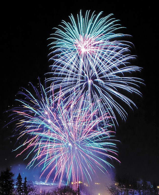 Fireworks-BL-9586.eps