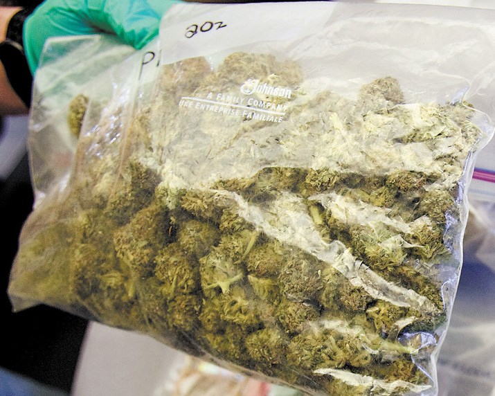 St. Albert city council is pushing ahead with plans to make life difficult for stores that sell items that can be used to smoke illegal drugs
