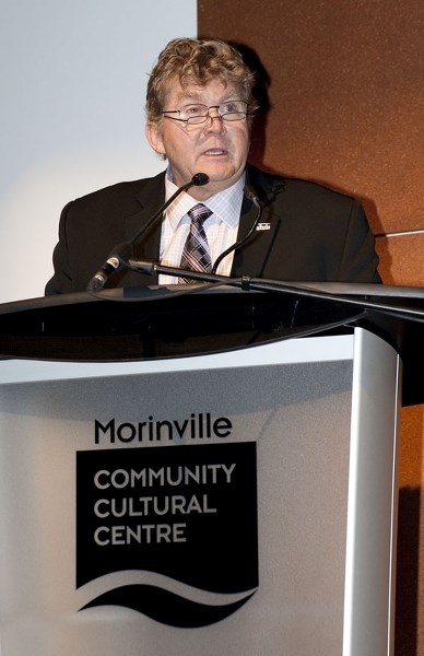 DOWN WITH PLANNING – Sturgeon County Mayor Don Rigney tells about 100 people at the annual Mayor&#8217;s Address that the province should change the Municipal Government Act
