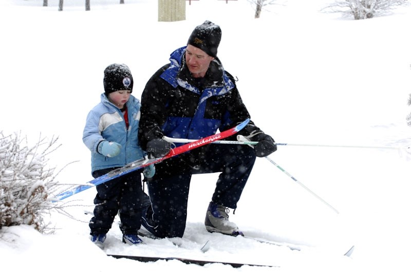 NO SCREEN – Family Day Unplugged is an initiative that encourages families to leave TV and computer screens blank in favour of low-tech activities together