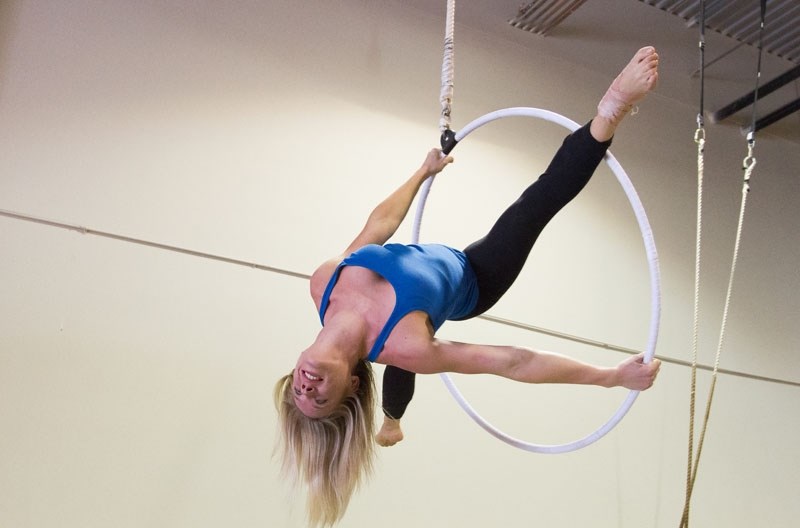 RINGER – Kristi Wade practices her aerial act at Firefly Theatre&#8217;s Edmonton training facility.