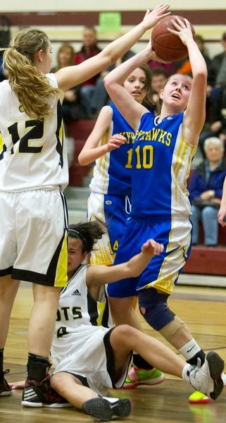 SCORING THREAT &#8211; Carly Zimmer of the St. Albert Skyhawks looks to make the basket against the Archbishop Jordan Scots in Saturday&#8217;s metro Edmonton premier junior