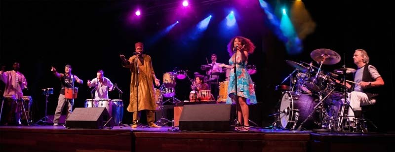 MANY HANDS – Drums United blends the creativity of drummers and percussionists from around the world.