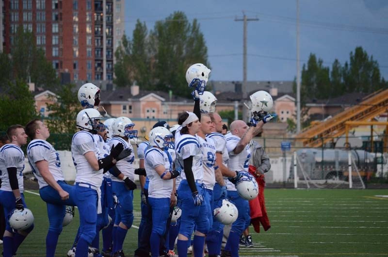 BRIGHT STARS &#8211; The St. Albert Stars celebrate their first Alberta Football League victory as the clock ticks down to zero in Friday&#8217;s debut against the Edmonton