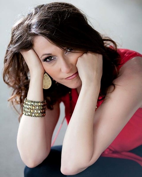JAZZ SINGER – St. Albert singer-songwriter Chandelle Rimmer is among the artists slated to perform at this year&#8217;s Edmonton International Jazz Festival.