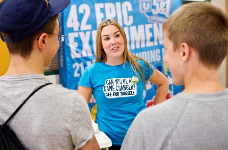 HEALTH MESSAGE – Healthy U Crew member Erika Furuness talks with St. Albert youth Dan Fioretti