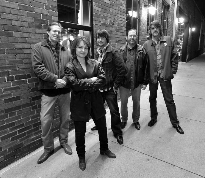 STAINLESS – The SteelDrivers