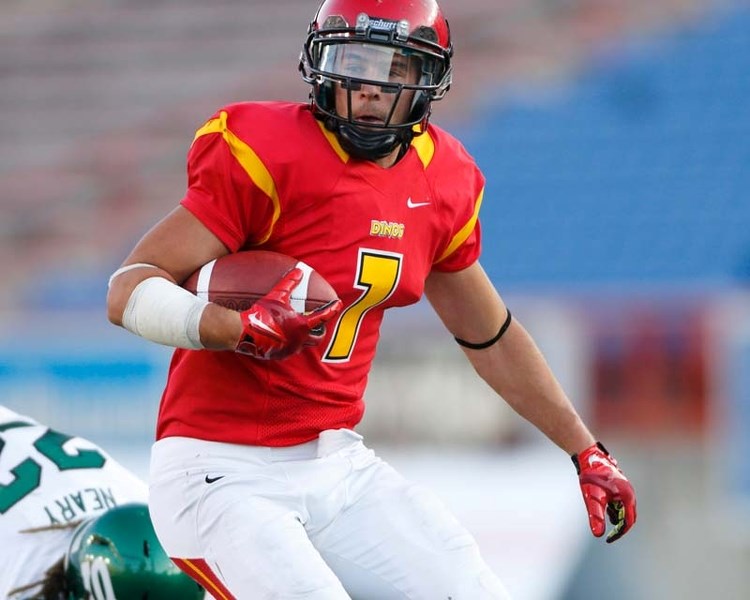ALL-STAR &#8211; Calgary Dinos slotback Chris Dobko was selected to the Canada West all-star team for the third-straight year after leading the team with 33 catches for 526