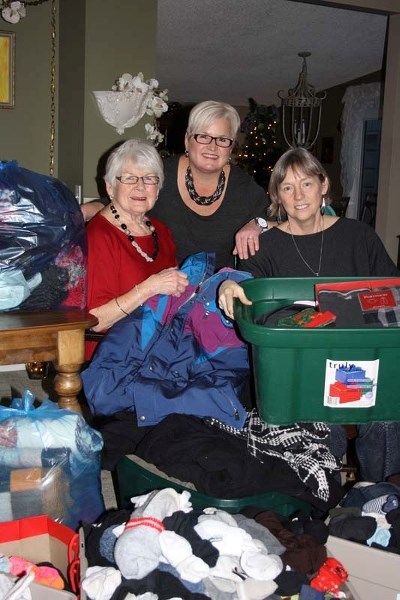 SNUGGLY SOCKS – Left to right: Lois Mill