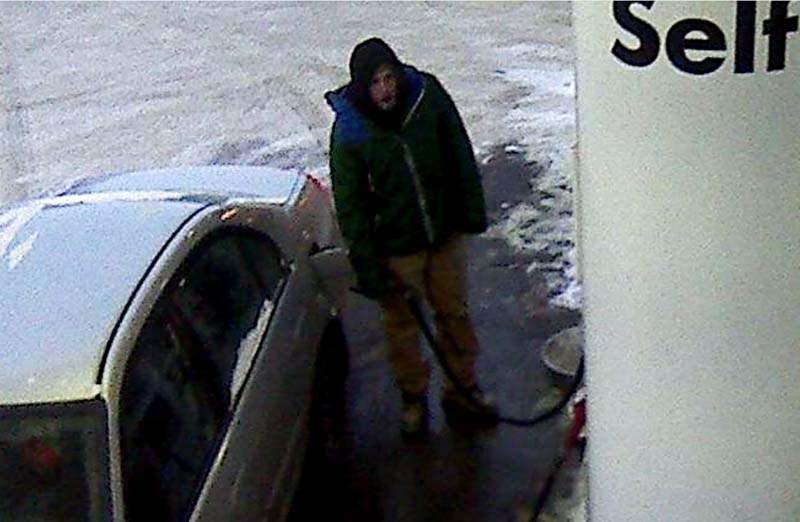 GAS &#8216;N&#8217; DASHER – St. Albert RCMP are seeking tips about this man