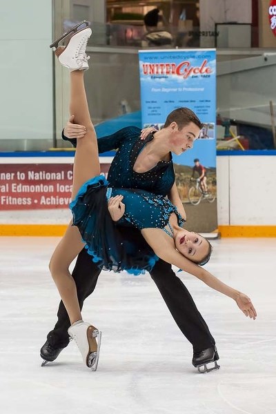 ICE DANCERS &#8211; St. Albert skaters Natascha Collier