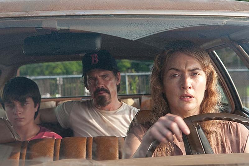 LABOR DAY &#8211; Adele is a divorced single mom