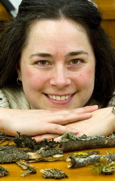 LICHEN LADY – Lichenologist Diane Haughland is holding a free talk on lichens in Alberta