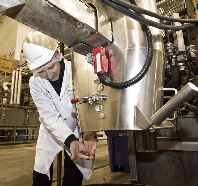 Feds Champion fund U of A kibble maker St. Albert News
