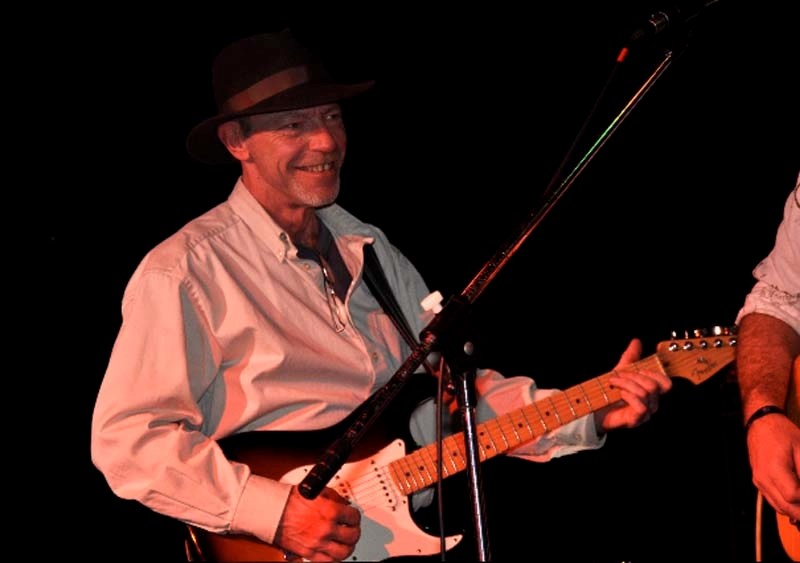 DAD DUDE – Robb Gott and the rest of the Cool Dads will rock LB&#8217;s Pub on Saturday.