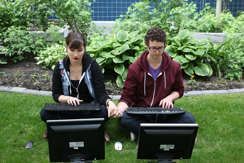 CYBER ROMANCE – Real Time