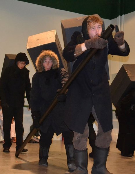 BBRRR – Director Rooney said it&#8217;s fun to rehearse when it&#8217;s plus 30 outside and actors have to imagine it&#8217;s minus 40 and you&#8217;re on the Chillkoot Trail.
