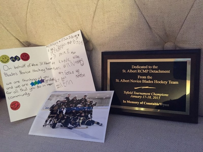 BLADES SAY THANK YOU – The novice St. Albert Blades dedicated their Jan. 18 tournament victory in Tofield to the St. Albert RCMP detachment and in memory of Const. David