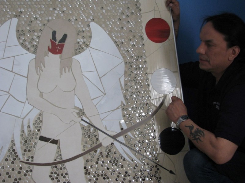 Artist Wayne Ashley is now in the process of creating a large tile monument in memory of the missing and murdered aboriginal women. He has asked for public assistance with