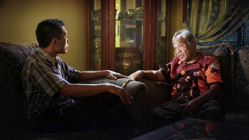 Adi confronts his brother&#8217;s killer in director Joshua Oppenheimer&#8217;s documentary The Look of Silence.