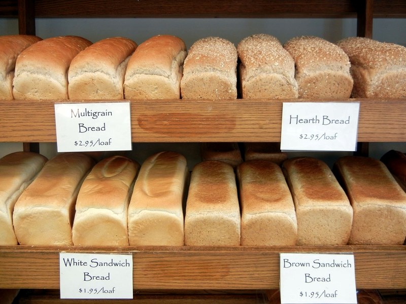 While there is not a food rescue organization in St. Albert some businesses donate fresh food such as bread to the food bank.
