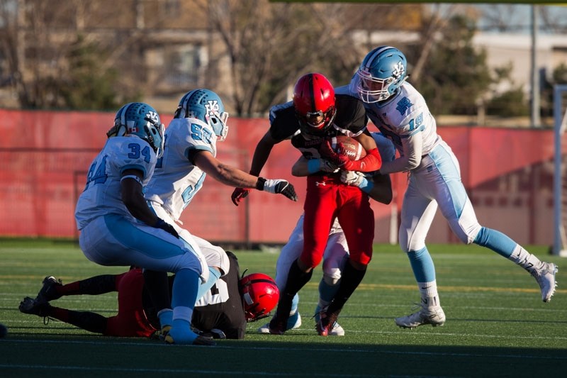 TOUGH D – Left to right: Isaiah Ansah