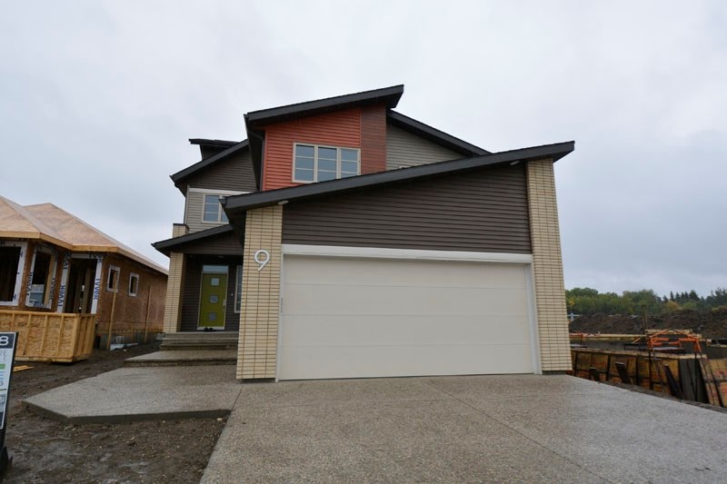 Homes rising up around the city are getting creative with roofing styles