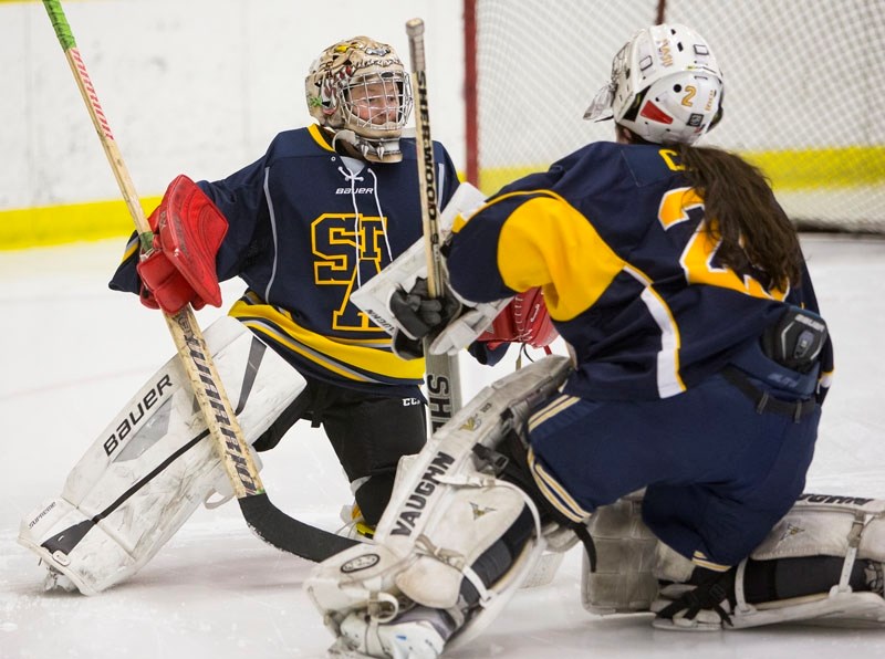 MENTORSHIP – St. Albert RUSH peewee netminder Abigayle Hampel
