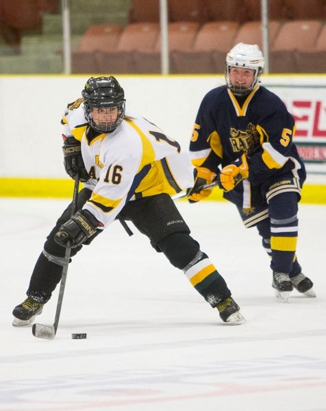 SLASH REUNION – Jayden Skoye (16) of Team Gold and Sophie Robertson of Team Blue participated in the second annual Slash Alumni Event