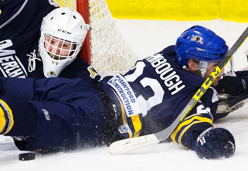 SHOT BLOCKER &#8211; Defenceman Dan Rombough