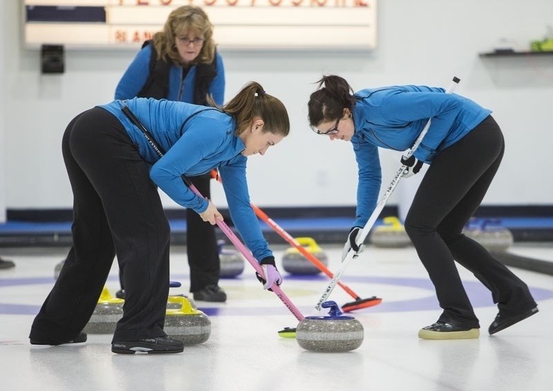SWEEPING ACTION â€“ Lisa Sharun