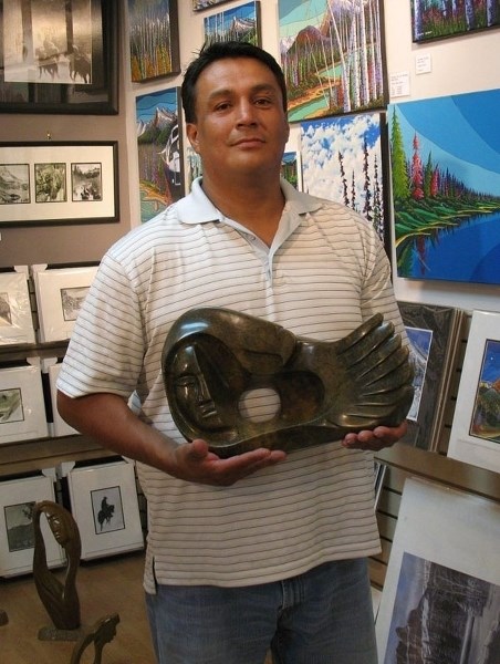 FIT FOR A PRESIDENT â€“ Slave Lake artist Leo Arcand&#8217;s soapstone carving Courage was offered as a gift from PM Trudeau to U.S. President Barack Obama during