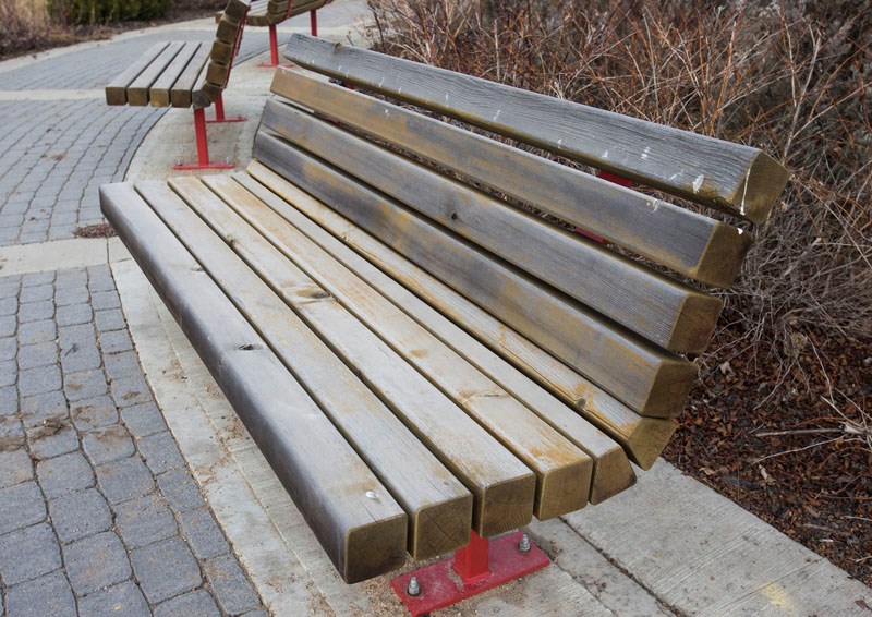 park benches CC 2931.eps