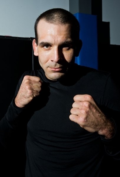 TOUGH GUY &#8211; Aaron (The Boss) Bosiak of St. Albert will fight Garret (Nasty) Nybakken for the Unified MMA lightweight championship of Canada on the #Unified27 card June