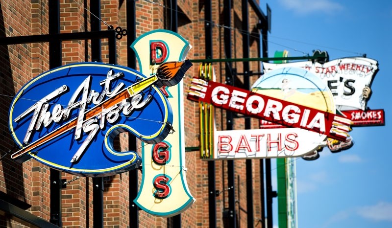 The Edmonton Outdoor Neon Sign Museum is having a ceremony and reception to unveil new neon signs from the city&#8217;s history.