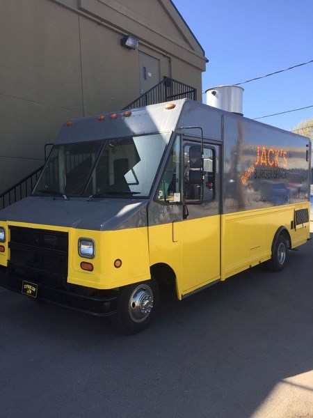 Jack&#8217;s Burger Shack&#8217;s new food truck is now serving up burgers at various locations around St. Albert and Edmonton.