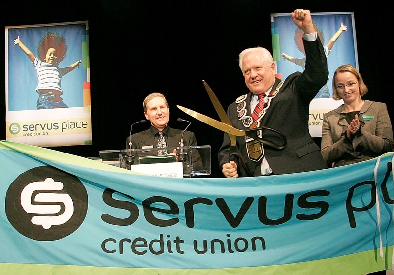 Ten years ago Mayor Paul Chalifoux along with facility director Paul Moulton