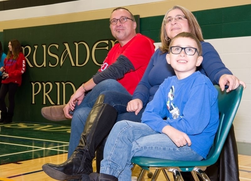 LIFE&#8217;S LOOKING UP â€“ Brain-cancer survivor Robin Karnitschar