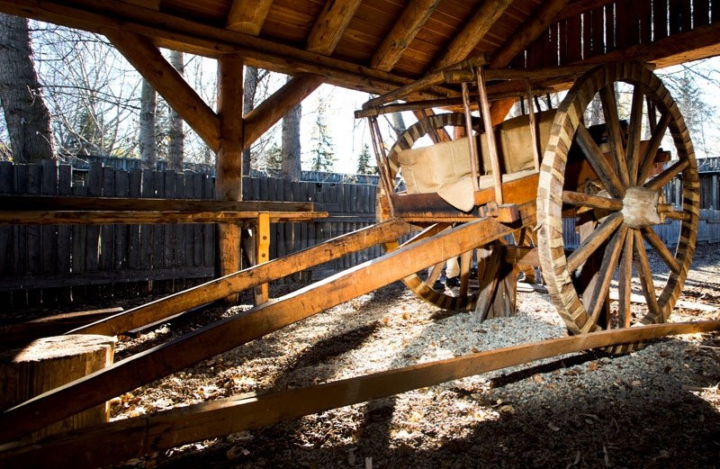 1860s SUV â€“ A working Red River cart at Fort Edmonton Park. Built entirely from wood and able to haul up to 1