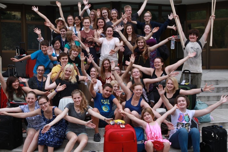 The Cantilon Chamber Choir brings its youthful