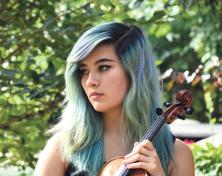 Violinist Gabrielle Després is the recipient of the Encore! Concert and Awards Ceremony&#8217;s Lyle Moore Scholarship. She is one of about a dozen performers at salute held