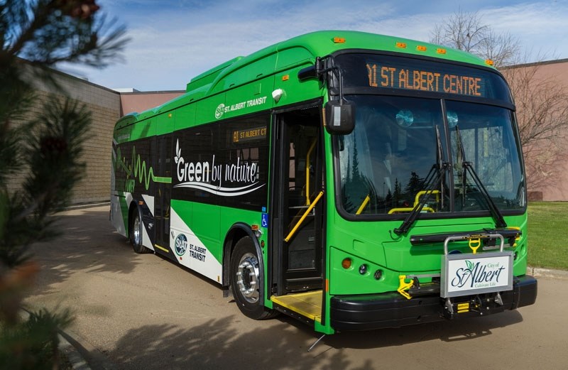 New electric bus unveiled in St. Albert May 2017.