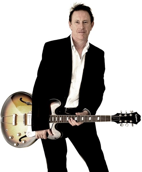Blues musician Jack de Keyzer wields a mighty touch as a singer-songwriter-musician. He is showcasing his talents for the Edmonton Blues Society on Saturday