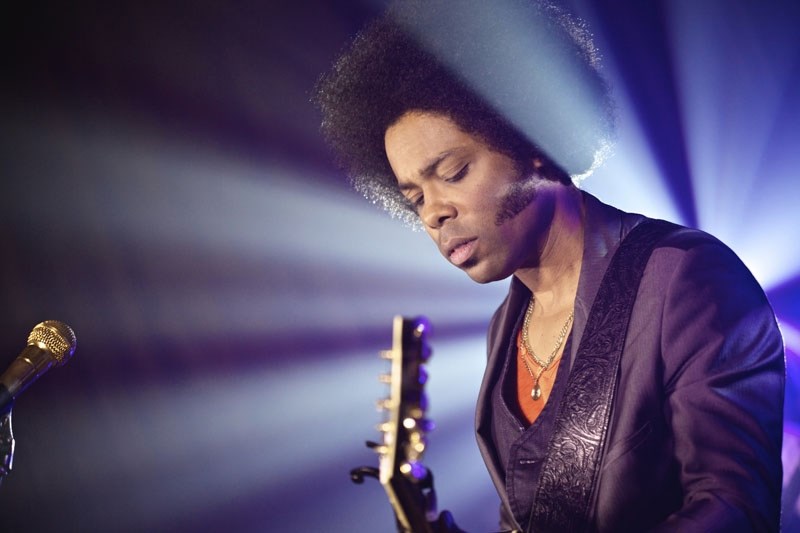 Alex Cuba