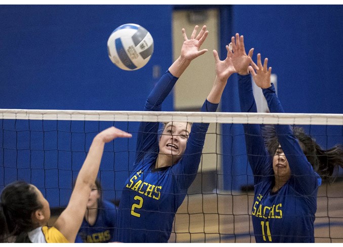 2511 girlsvball DR16