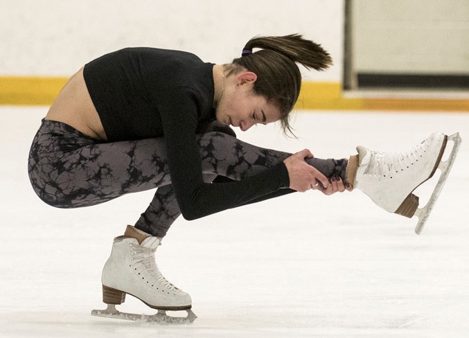 0301 skaters adele DR288